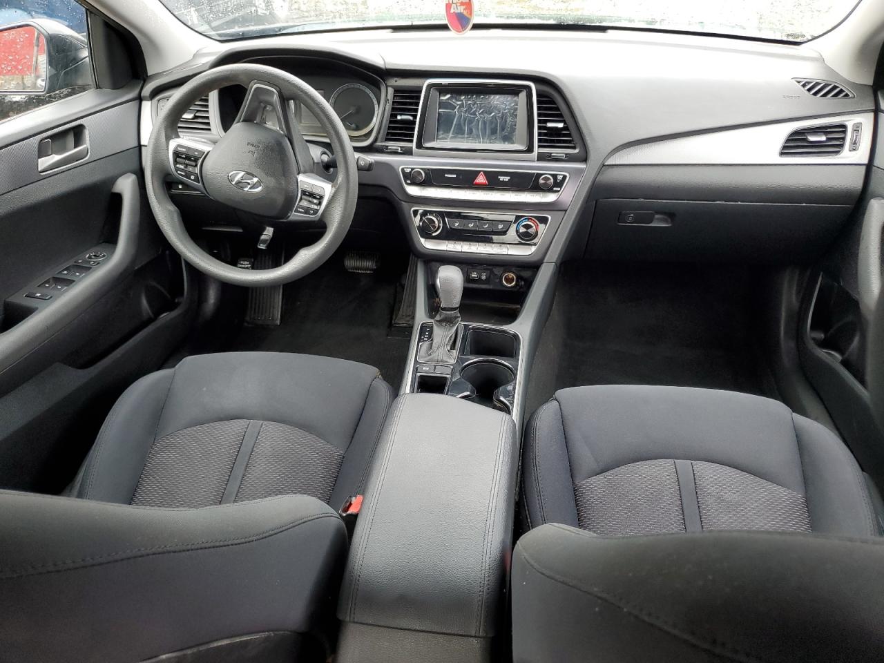 2018 Hyundai Sonata - Image 8