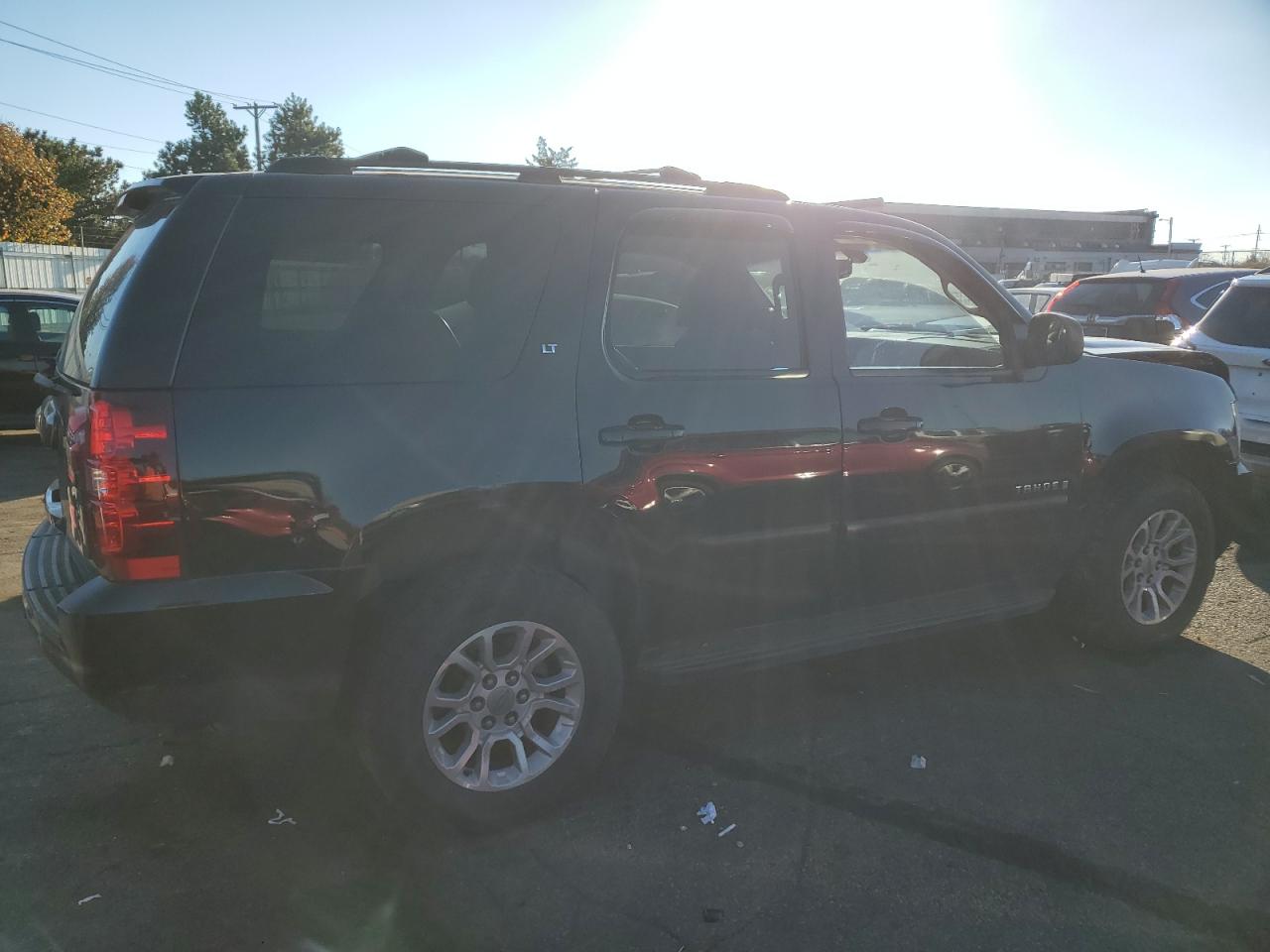 2007 Chevrolet Tahoe - Image 3