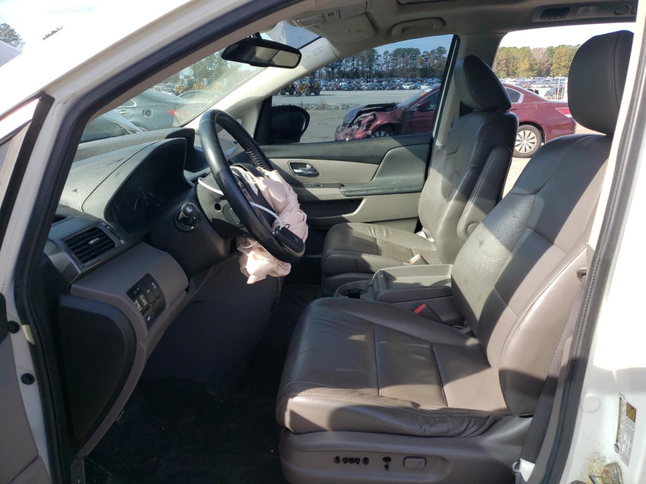 2015 Honda Odyssey - Image 7
