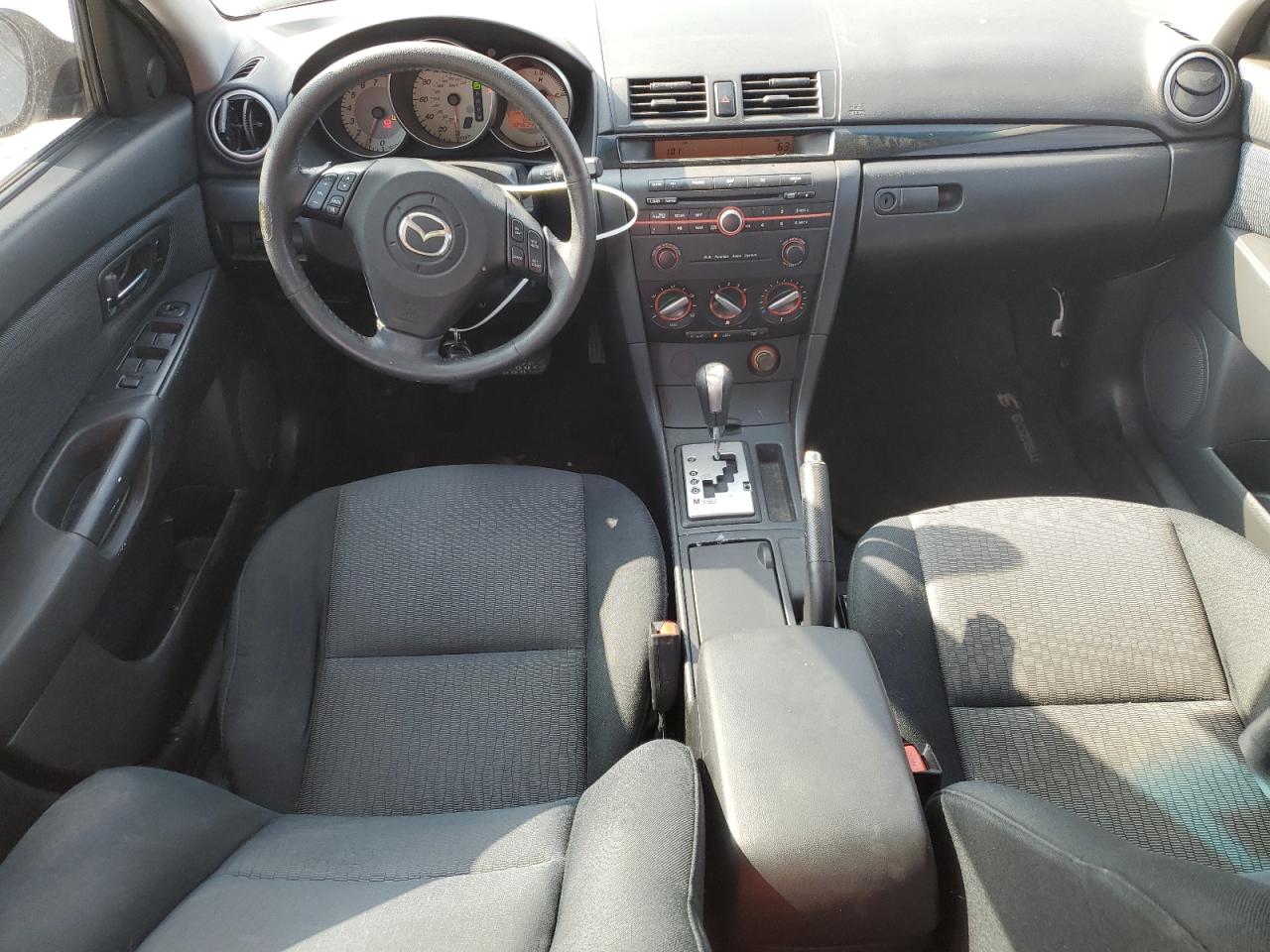 2009 Mazda 3 - Image 8
