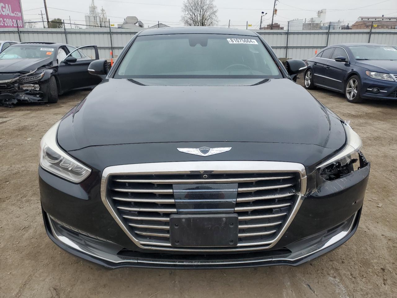 2017 Genesis G90 - Image 5