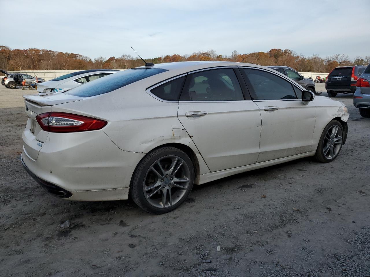 2013 Ford Fusion - Image 3