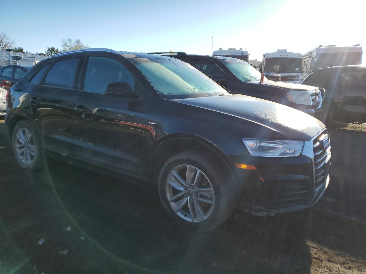 VIN WA1ECCFS9JR022965 2018 AUDI Q3 no.4