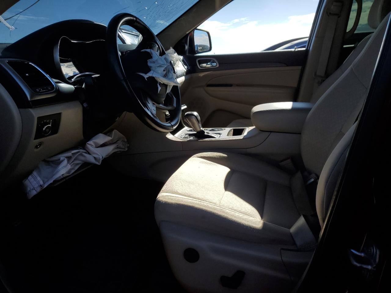 2020 Jeep Grand Cherokee - Image 7