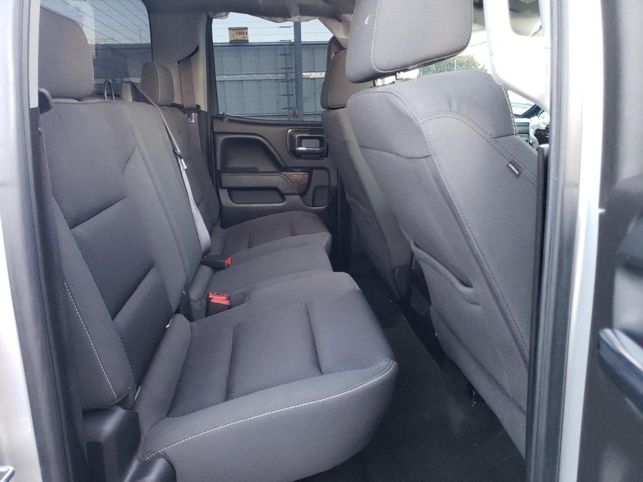 2016 GMC Sierra - Image 10