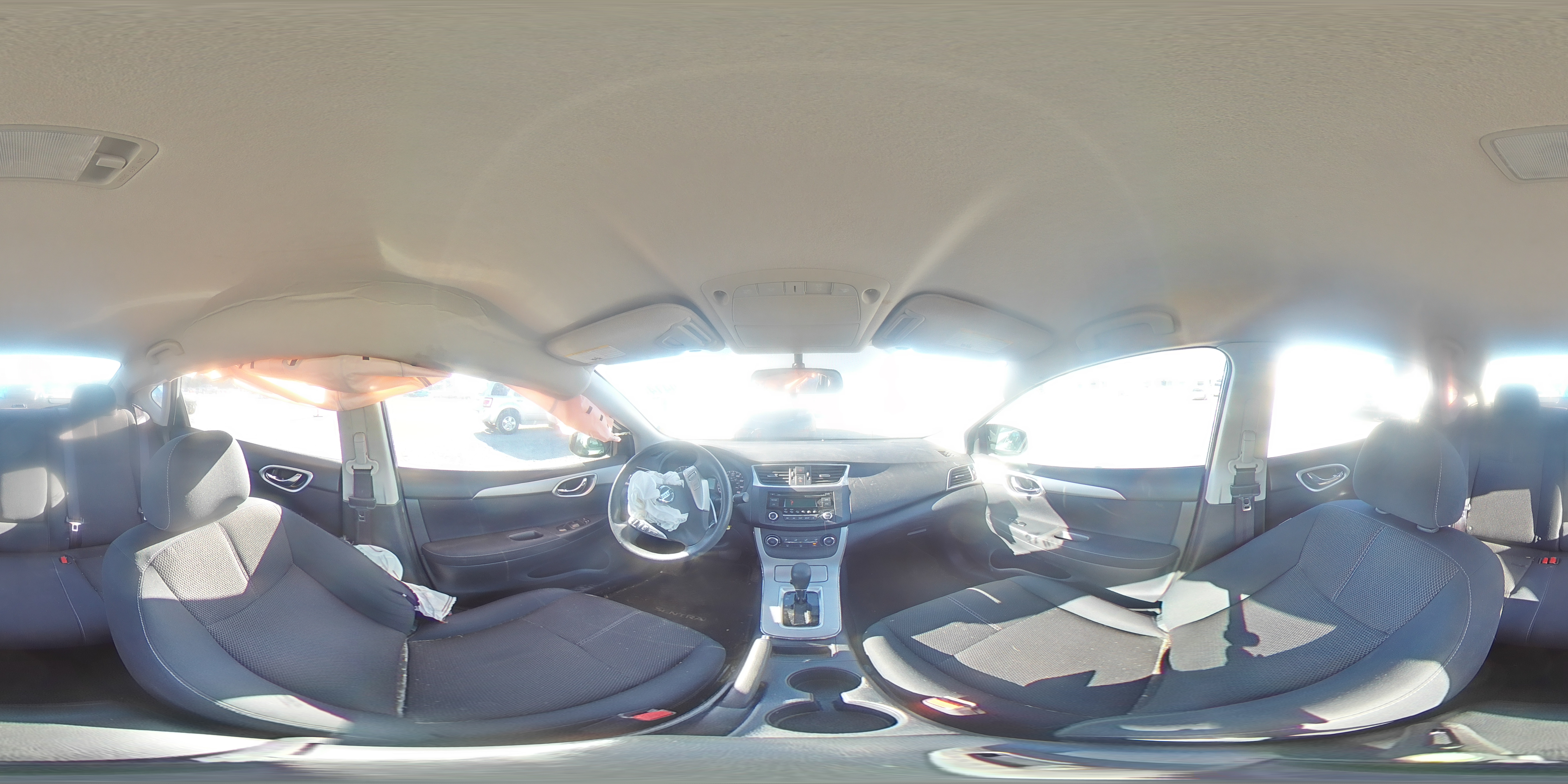 2015 Nissan Sentra - Image 12