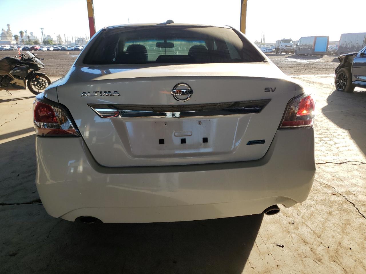 2014 Nissan Altima 2.5 VIN: 1N4AL3APXEN233067 Lot: 81305354