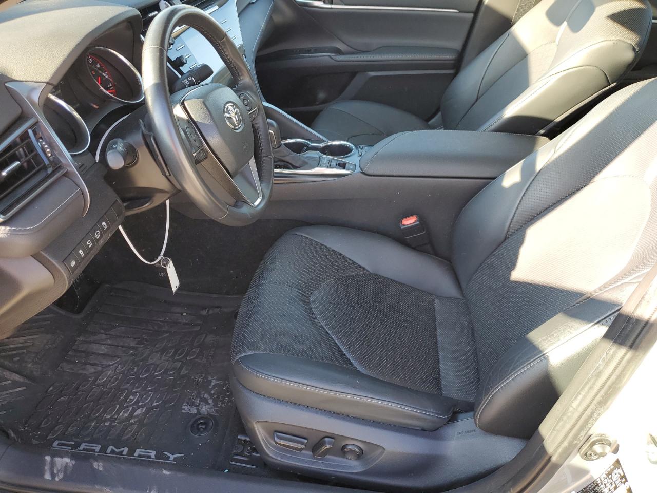 2020 Toyota Camry - Image 7