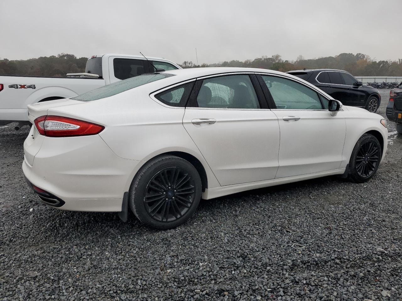 VIN 3FA6P0H94GR353396 2016 FORD FUSION no.3