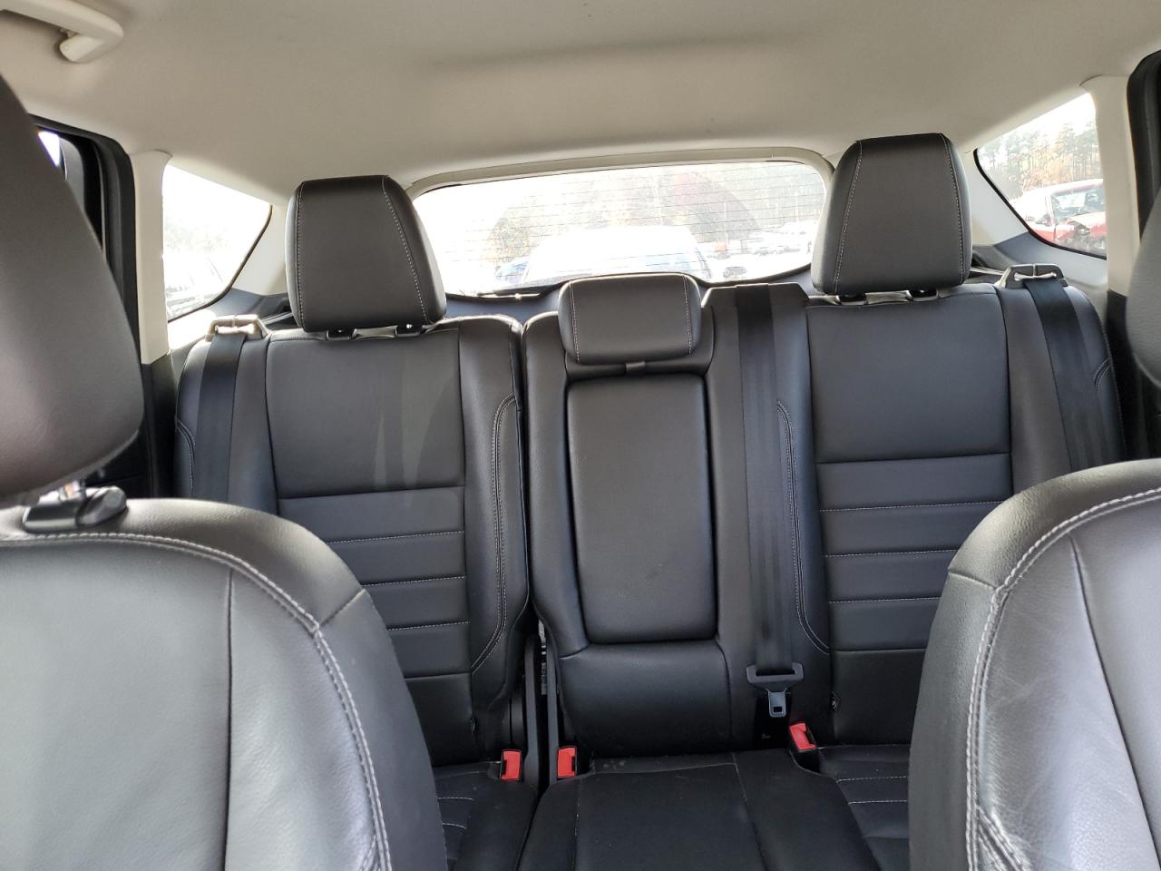 2015 Ford Escape - Image 10