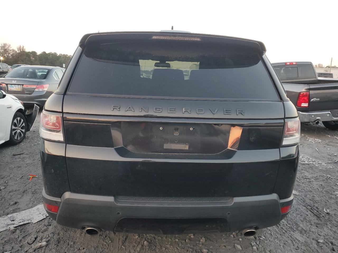2015 Land Rover Range Rover - Image 6