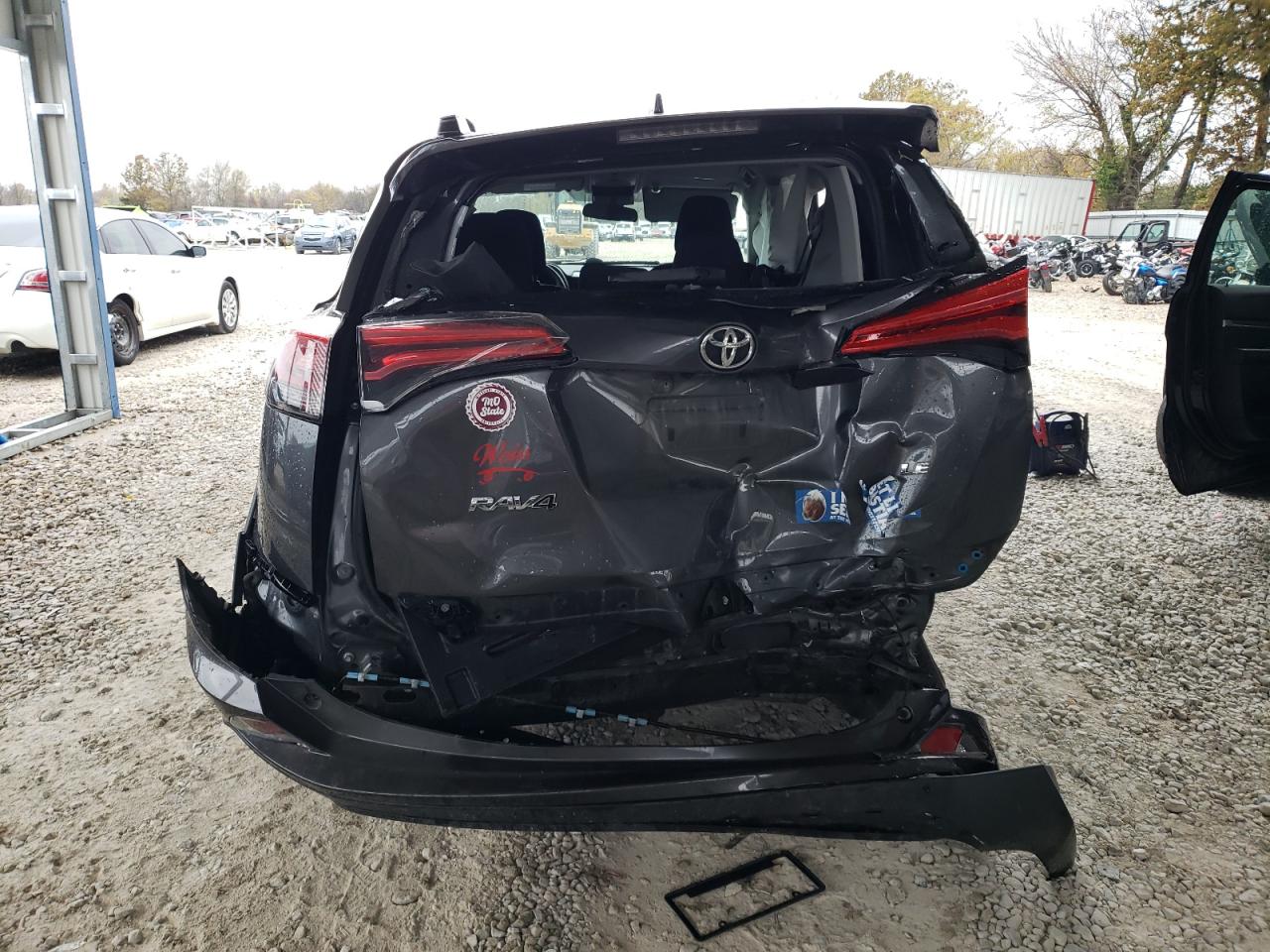 2018 Toyota RAV 4 - Image 6