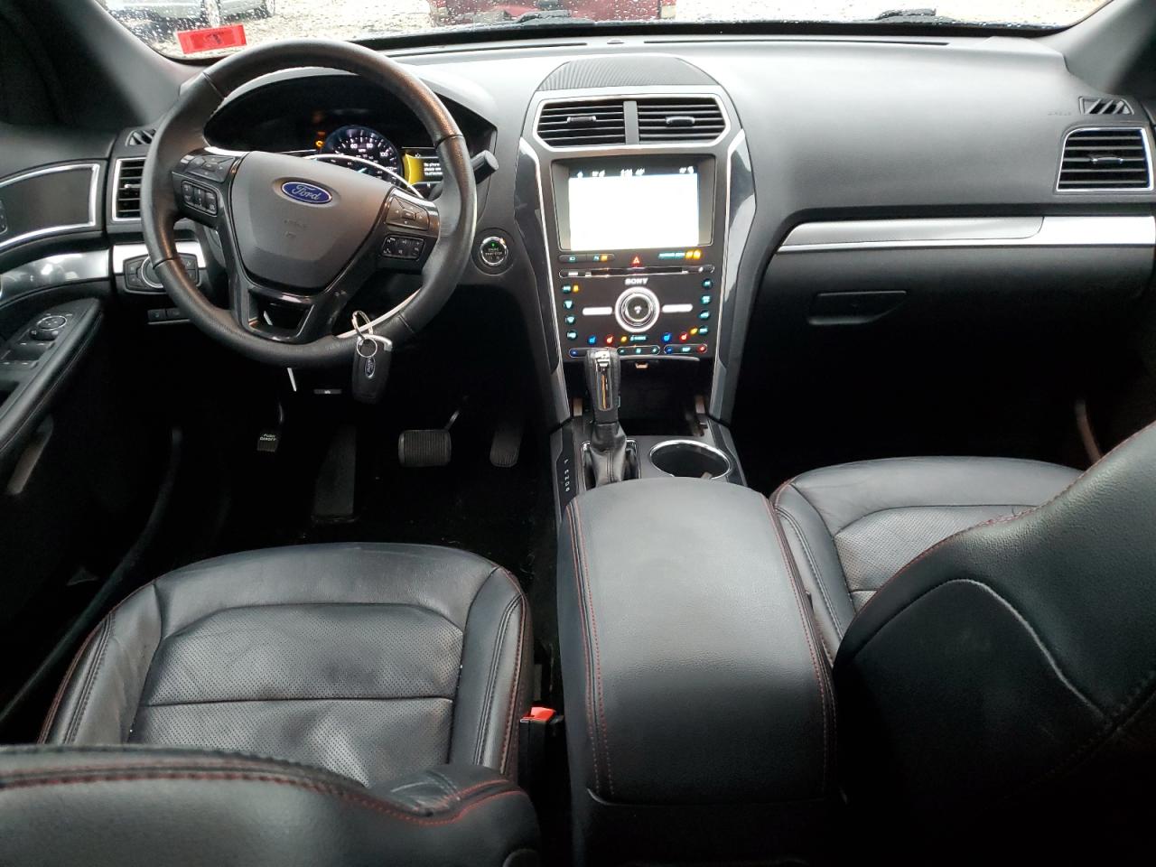 2018 Ford Explorer - Image 8