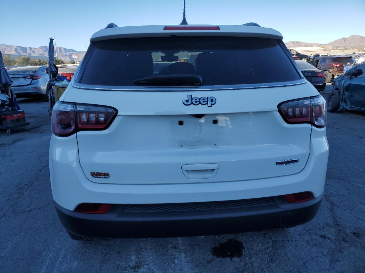 2017 Jeep Compass - Image 6