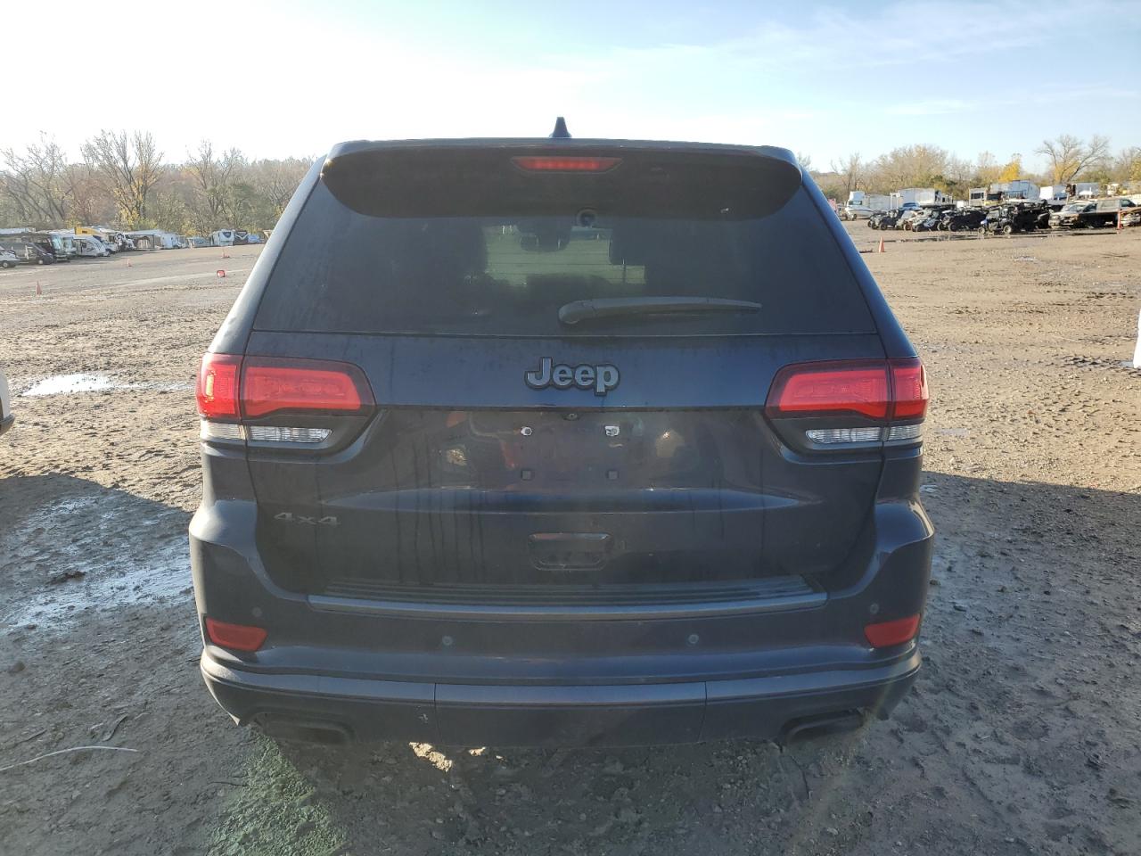 2018 Jeep Grand Cherokee - Image 6