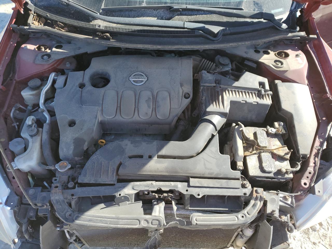 2010 Nissan Altima - Image 11