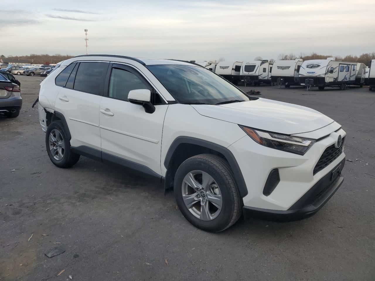 2022 Toyota RAV 4 - Image 4
