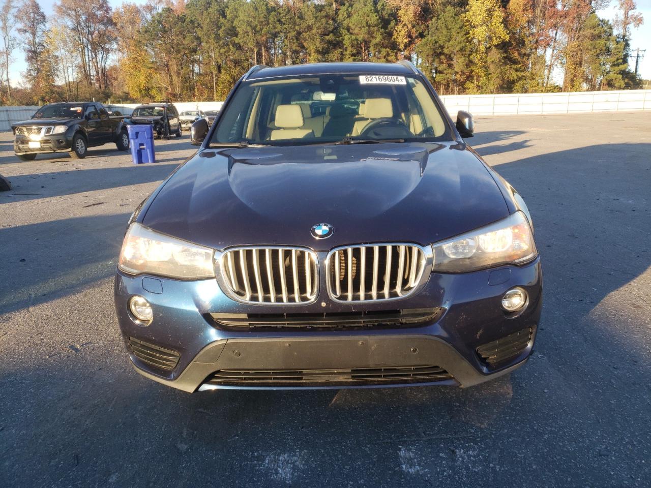 VIN 5UXWX9C39H0T17379 2017 BMW X3 no.5