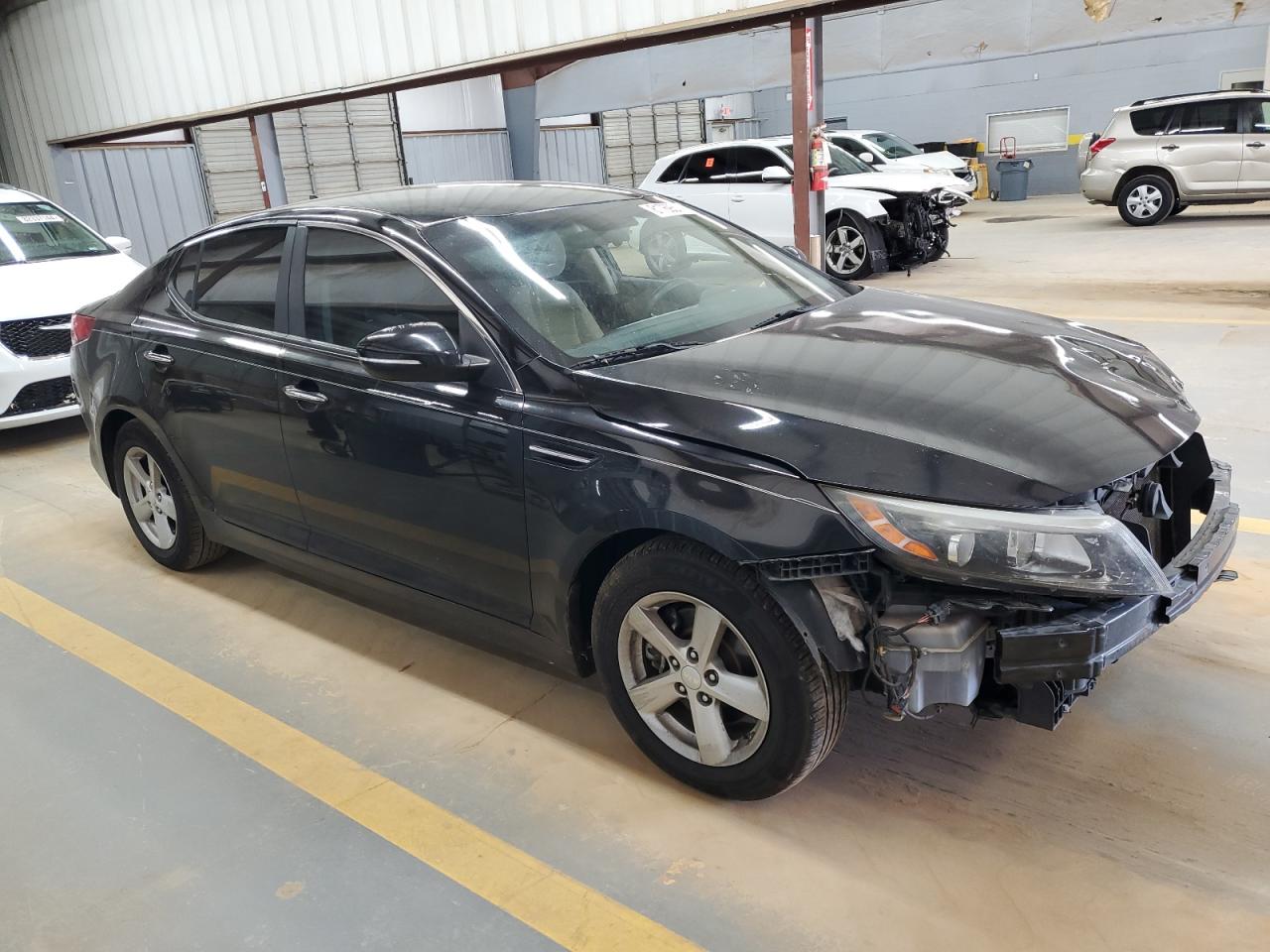 VIN 5XXGM4A74FG477401 2015 KIA OPTIMA no.4