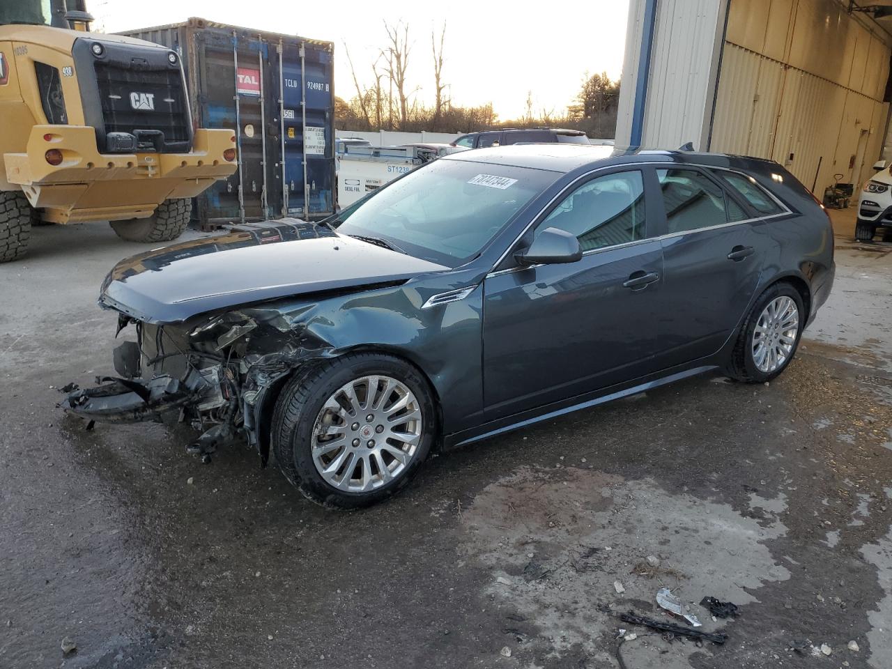 2010 Cadillac Cts Premium Collection იყიდება Franklin-ში, WI - Front End