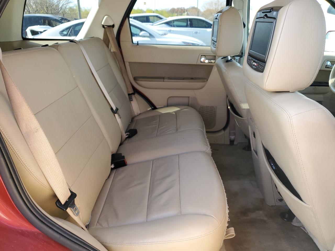 2012 Ford Escape - Image 11
