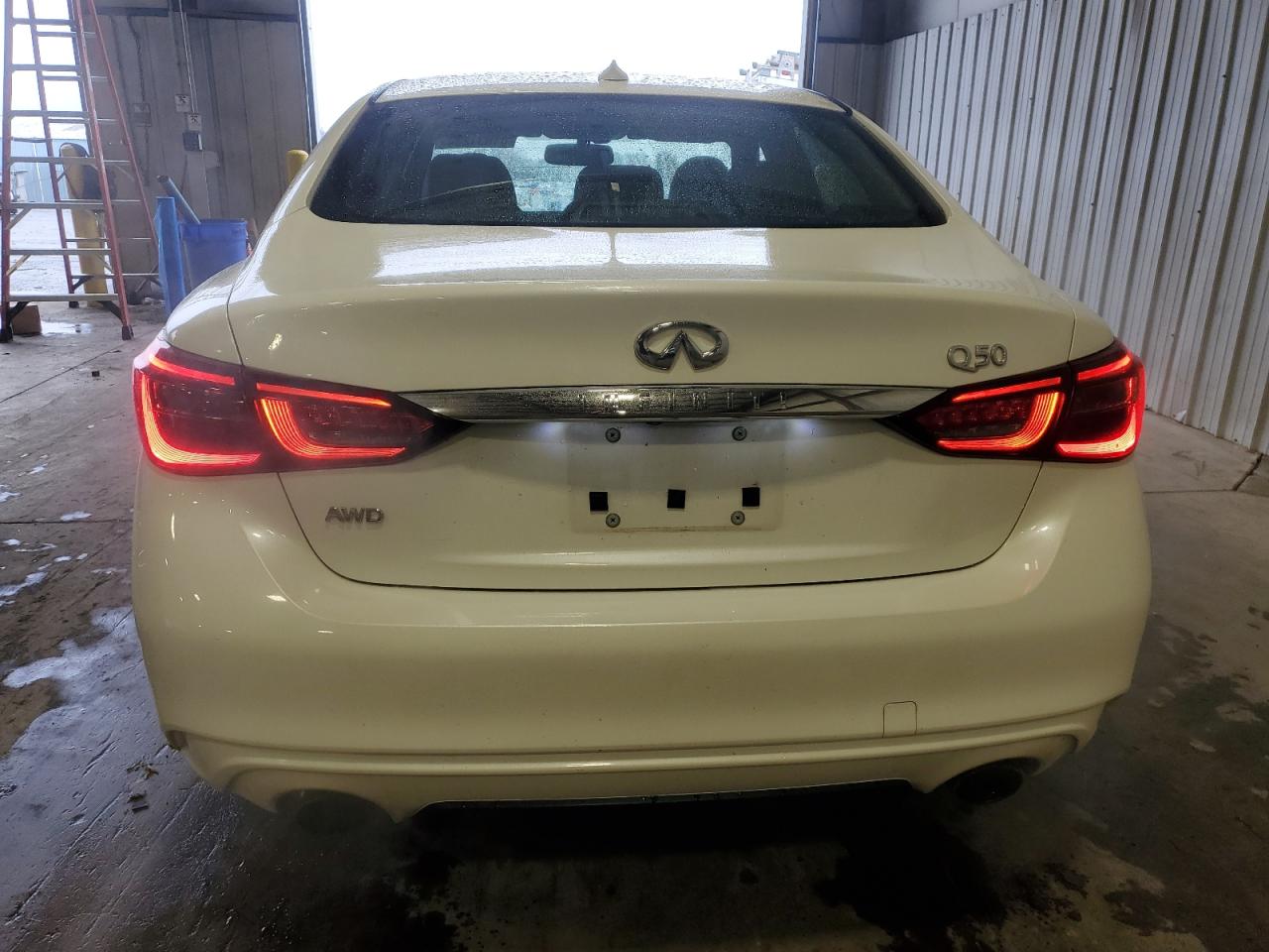 2018 Infiniti Q50 Luxe VIN: JN1EV7AR5JM436501 Lot: 81631234