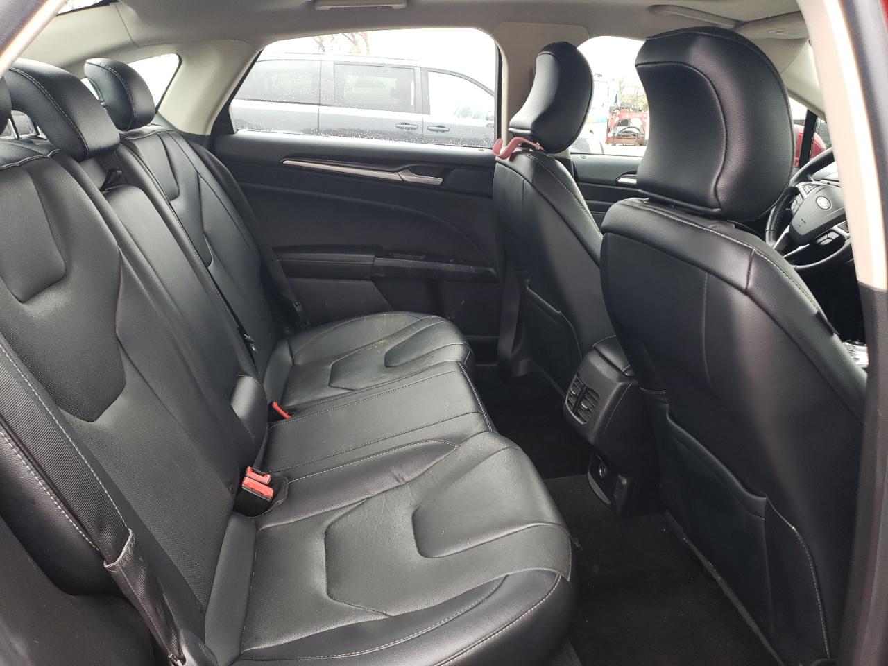 2019 Ford Fusion - Image 10