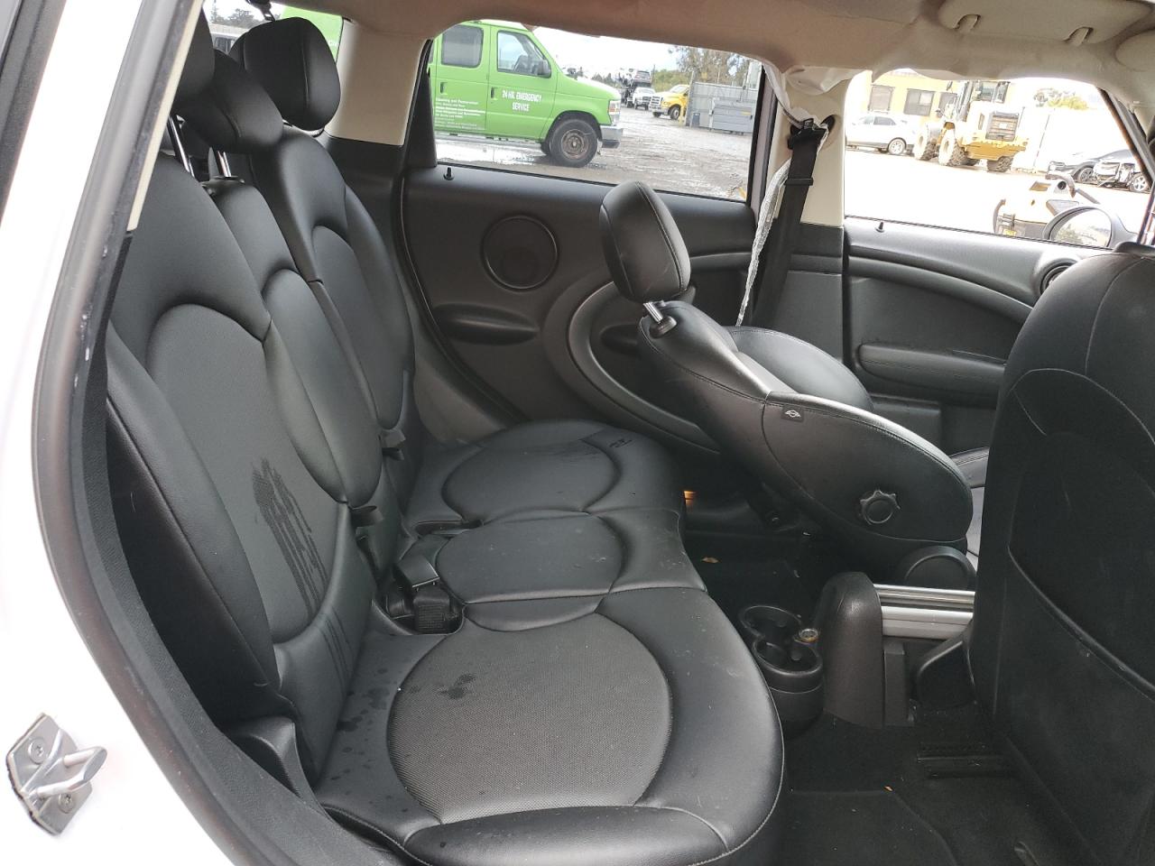 2016 MINI Cooper - Image 11