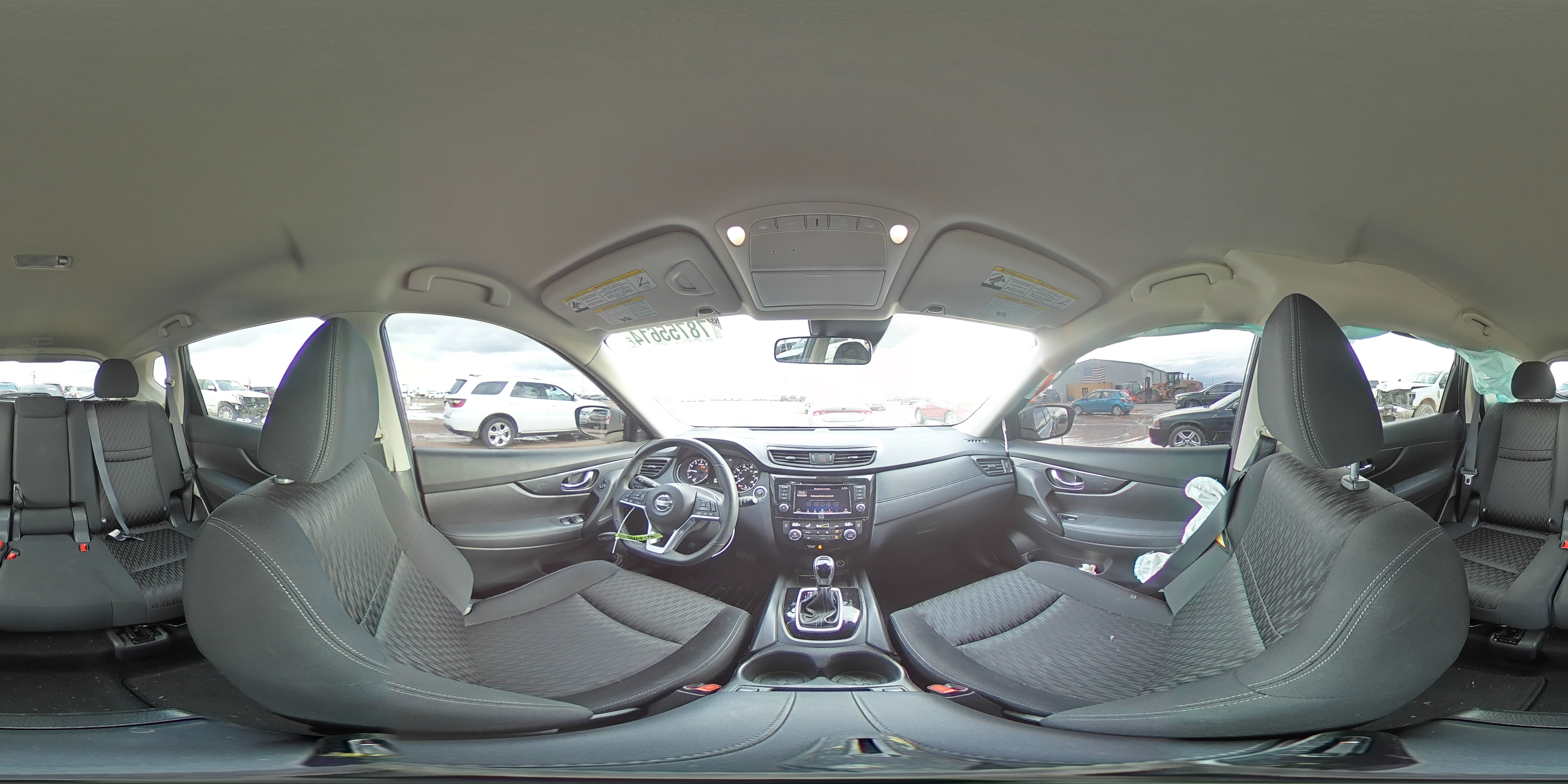 2020 Nissan Rogue - Image 14