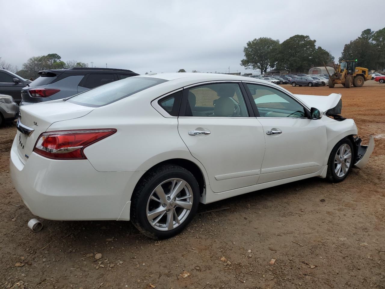 2013 Nissan Altima - Image 3