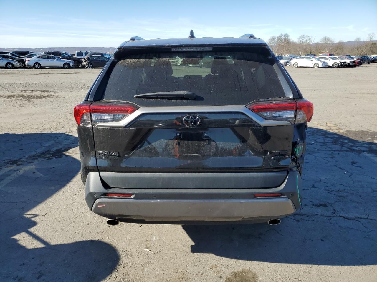 2020 Toyota Rav4 Limited VIN: 2T3N1RFV4LW136836 Lot: 79932324