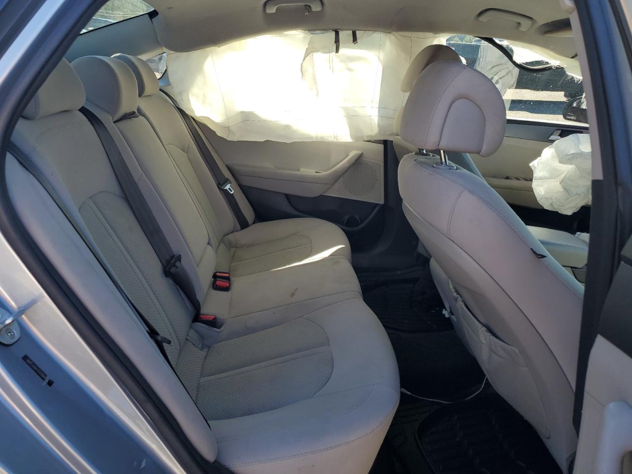 2015 Hyundai Sonata - Image 10