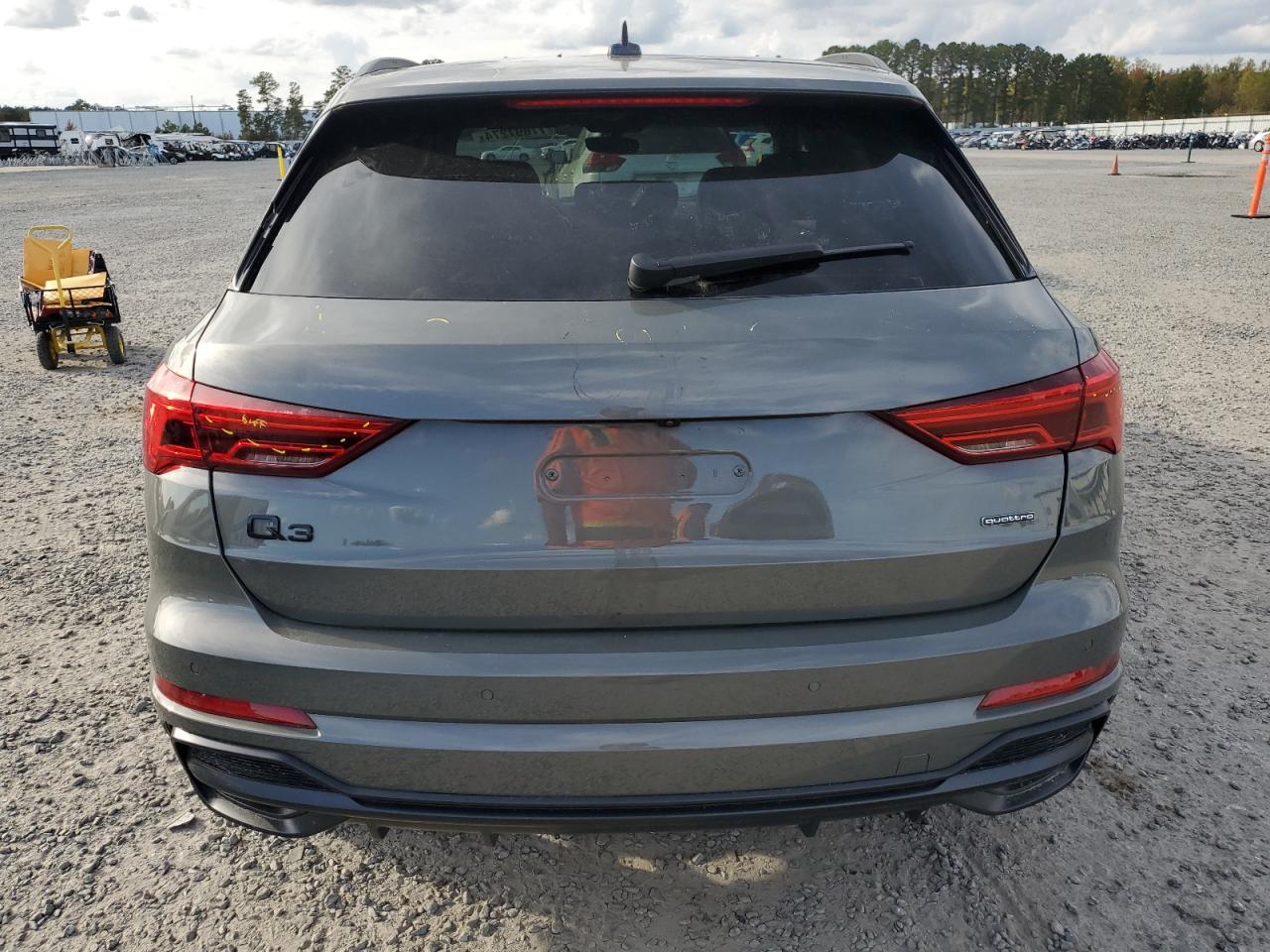 2022 Audi Q3 - Image 6