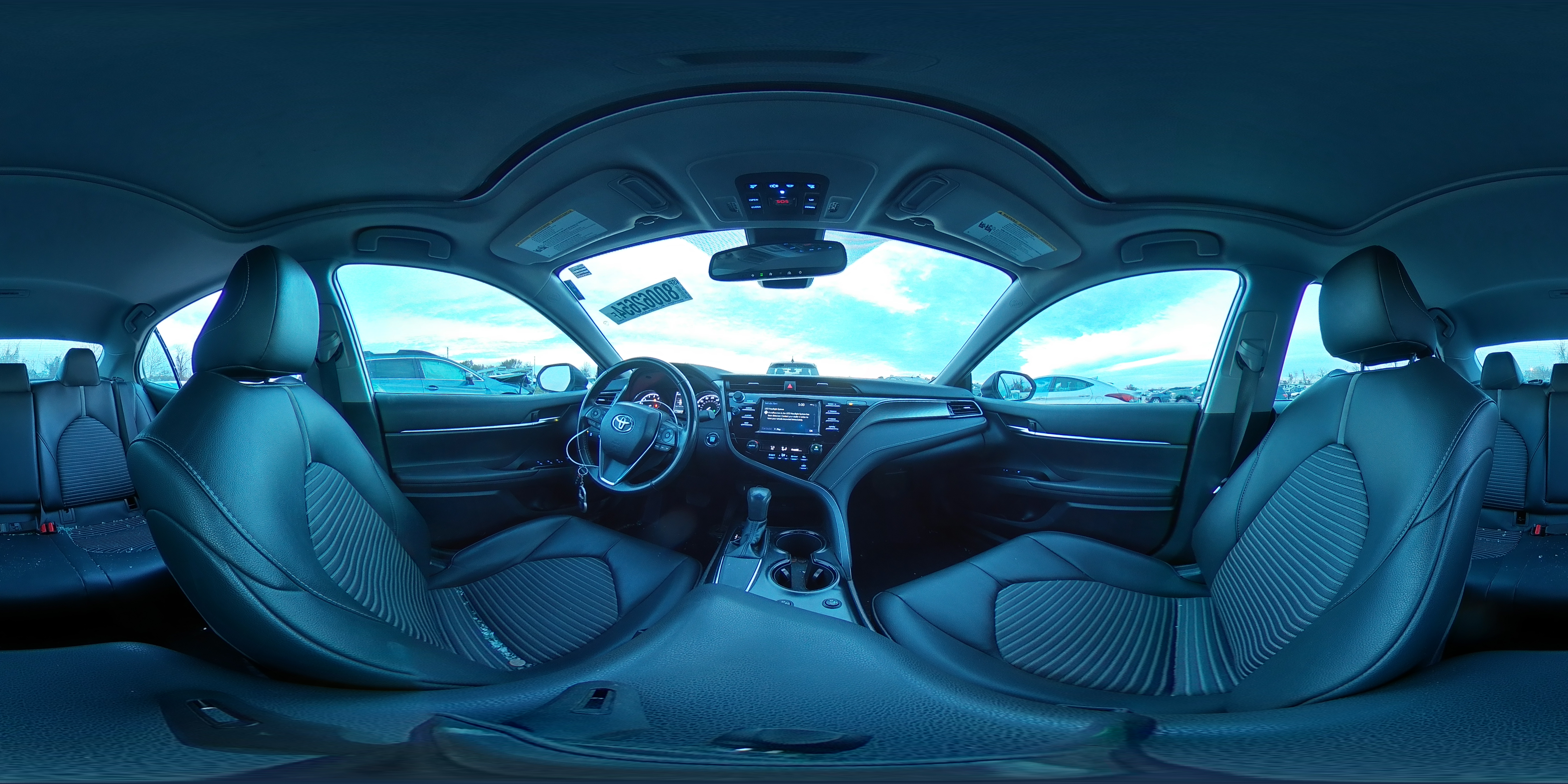 2019 Toyota Camry - Image 13