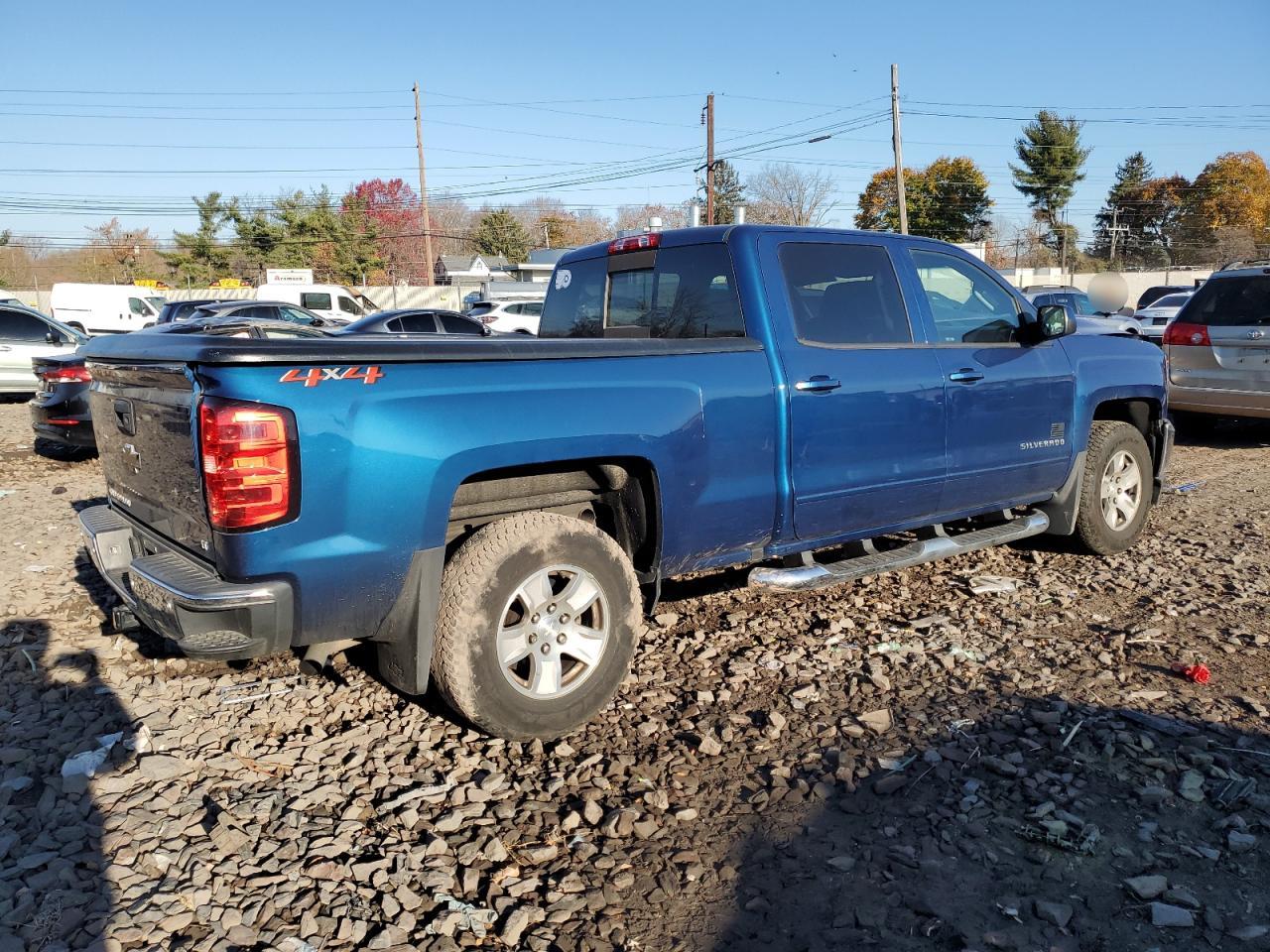 2018 Chevrolet Silverado - Image 3