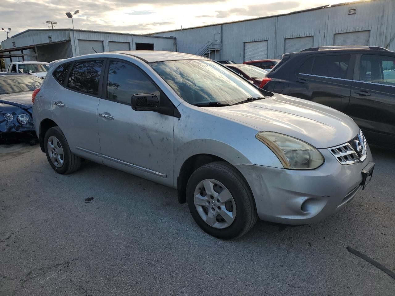 2012 Nissan Rogue - Image 4