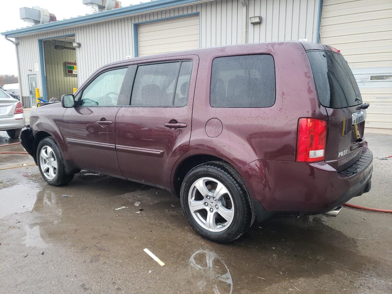 2014 Honda Pilot - Image 2