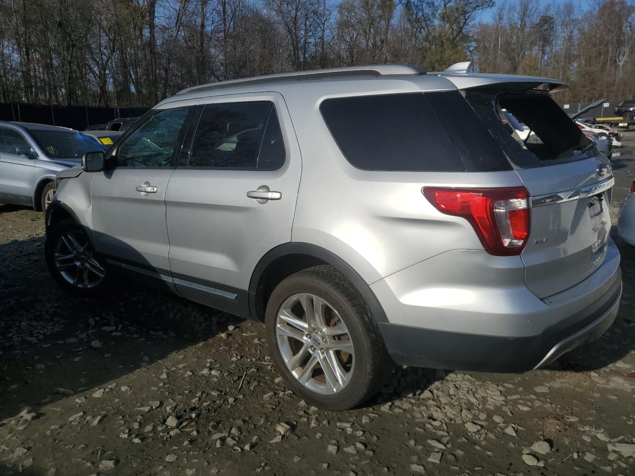 1FM5K8D89GGB78906 2016 FORD EXPLORER - Image 2