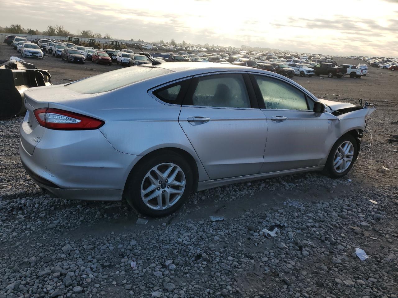 2016 Ford Fusion - Image 3