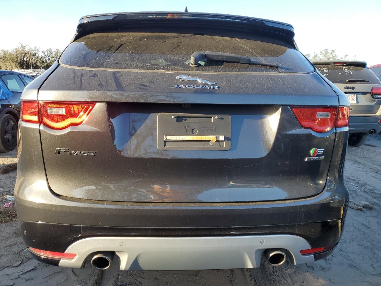 2020 Jaguar F-Pace - Image 6