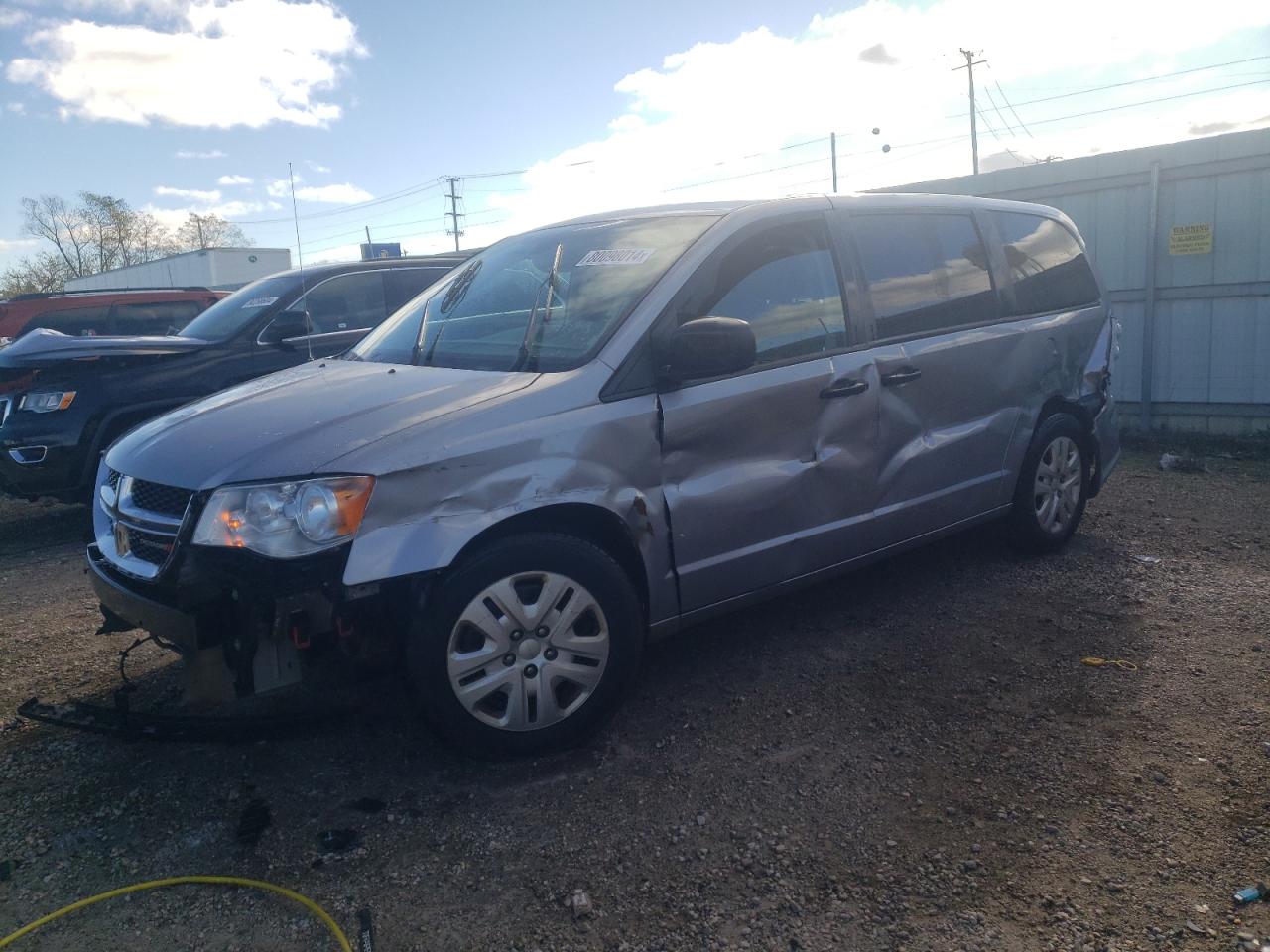 2019 Dodge Caravan - Image 1