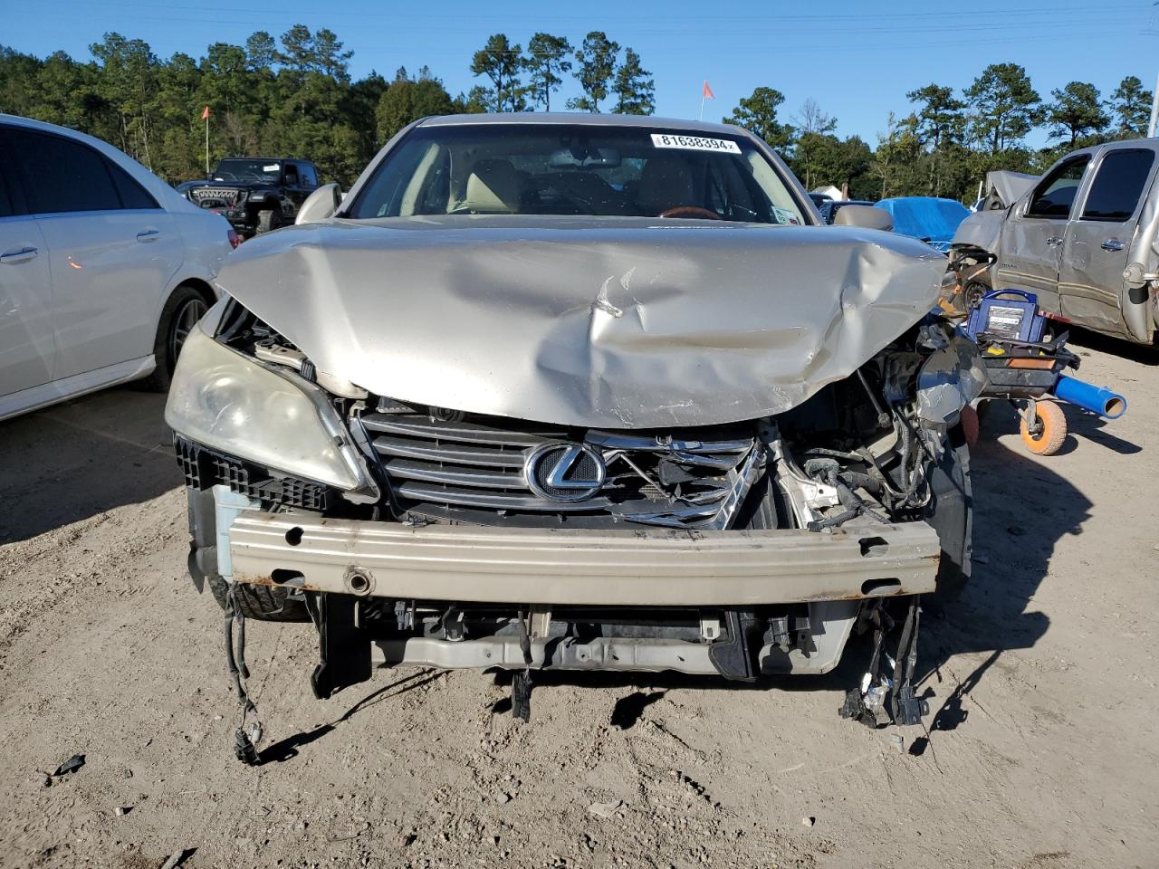 2010 Lexus ES - Image 5