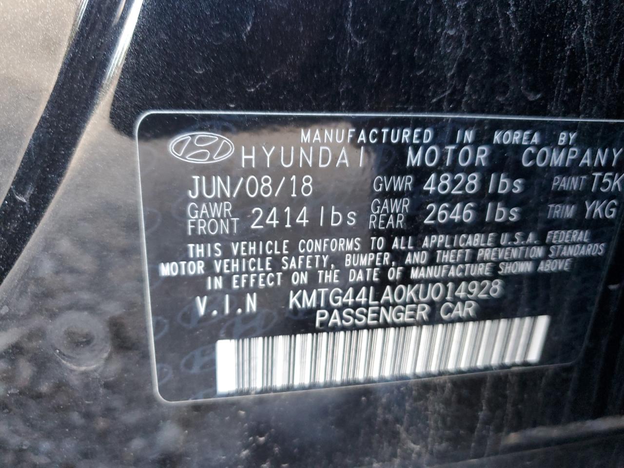 2019 Genesis G70 - Image 12