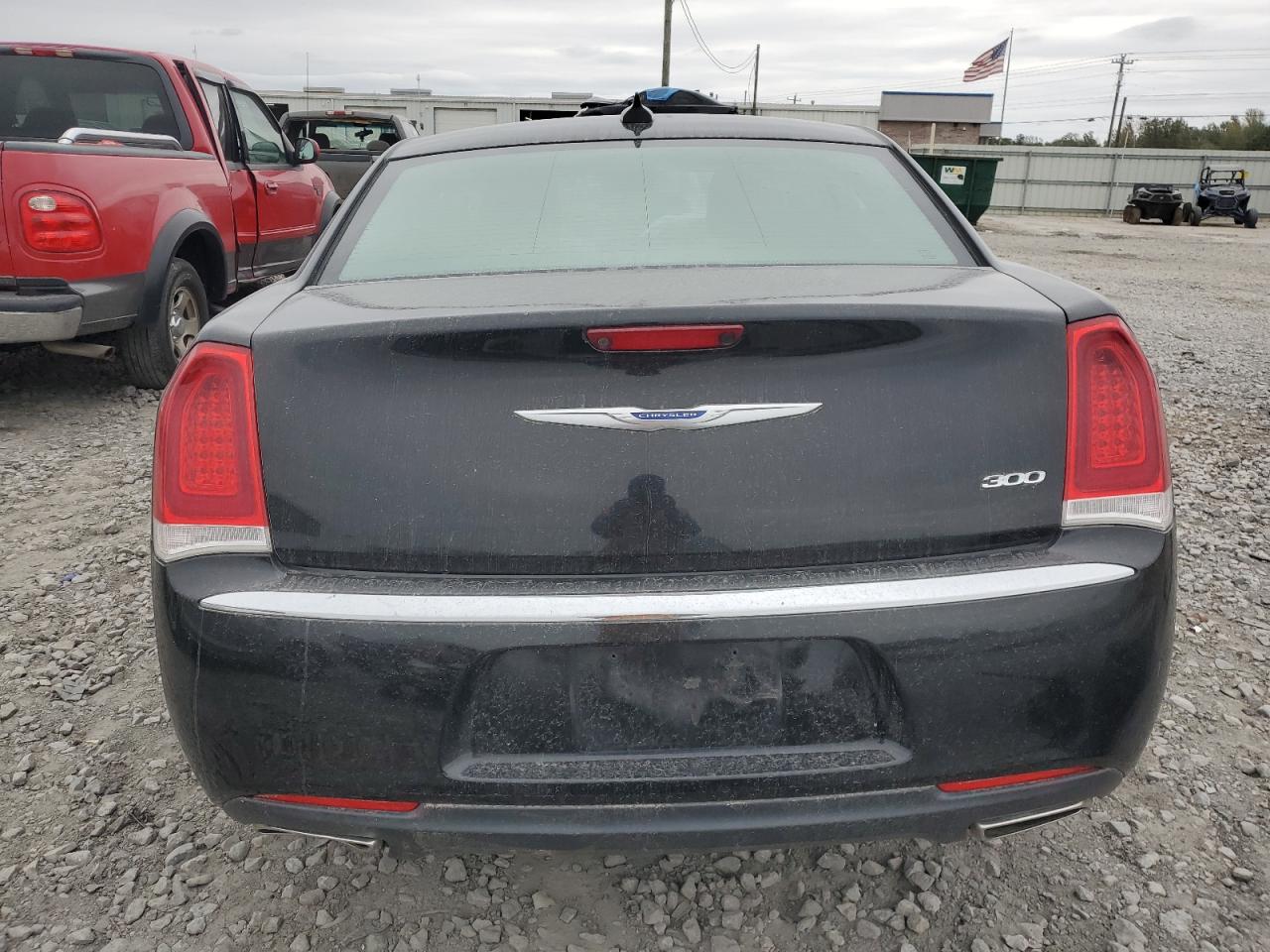 2021 Chrysler 300 Limited VIN: 2C3CCAEG0KH697995 Lot: 79689474