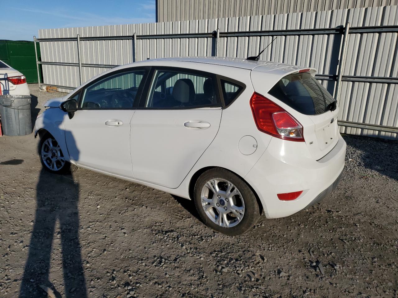 VIN 3FADP4EJ6FM211088 2015 FORD FIESTA no.2