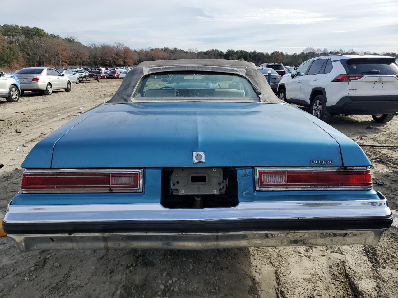 1975 Buick Lesabre VIN: 4P67J5Y124968 Lot: 82236354