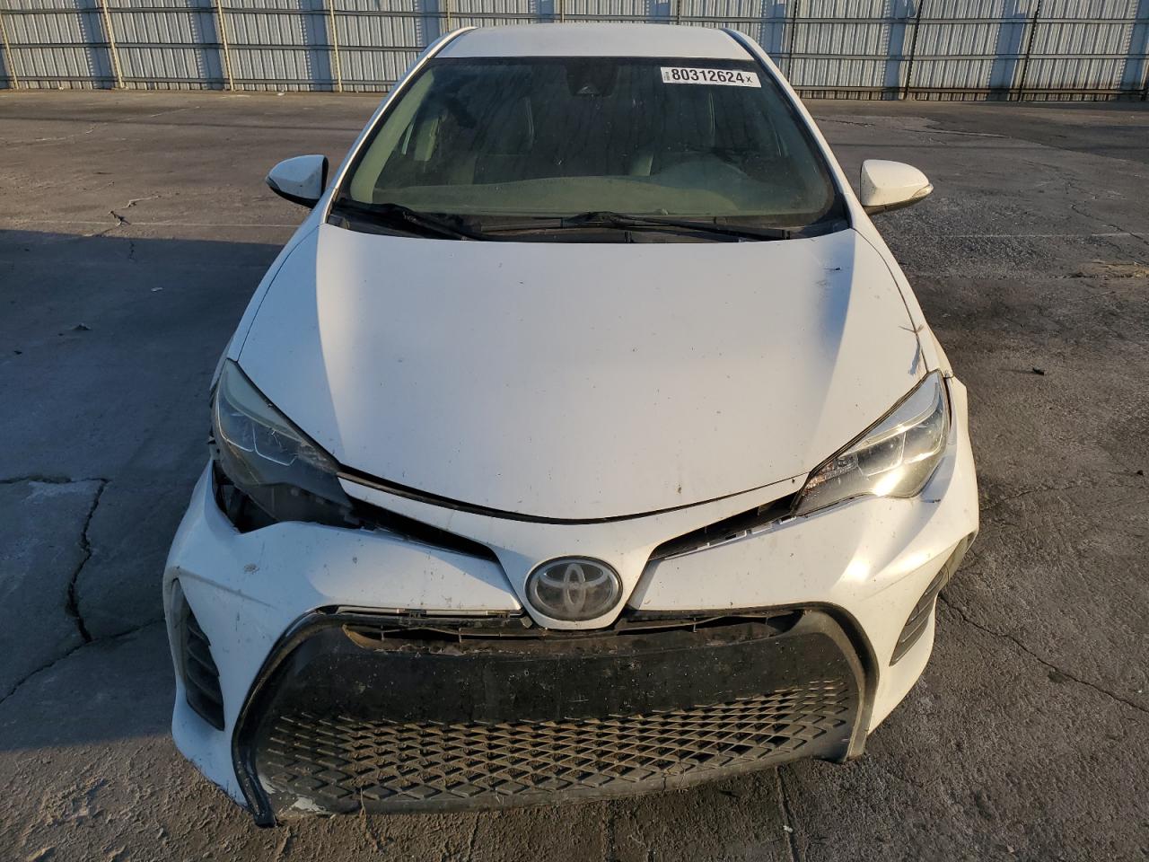 VIN 5YFBURHE0HP627638 2017 TOYOTA COROLLA no.5