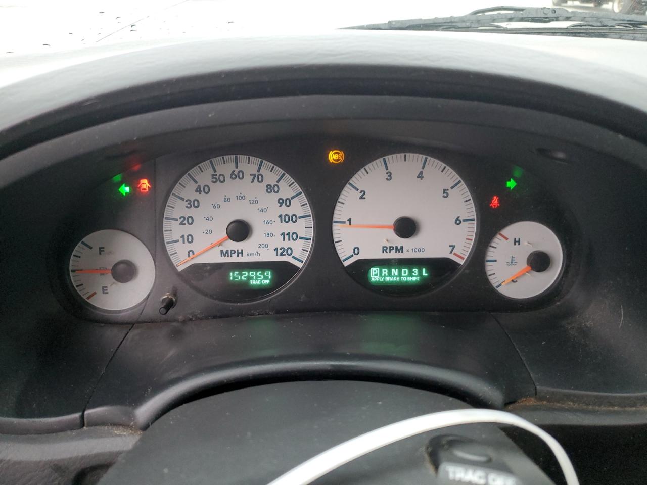 2005 Dodge Caravan - Image 9