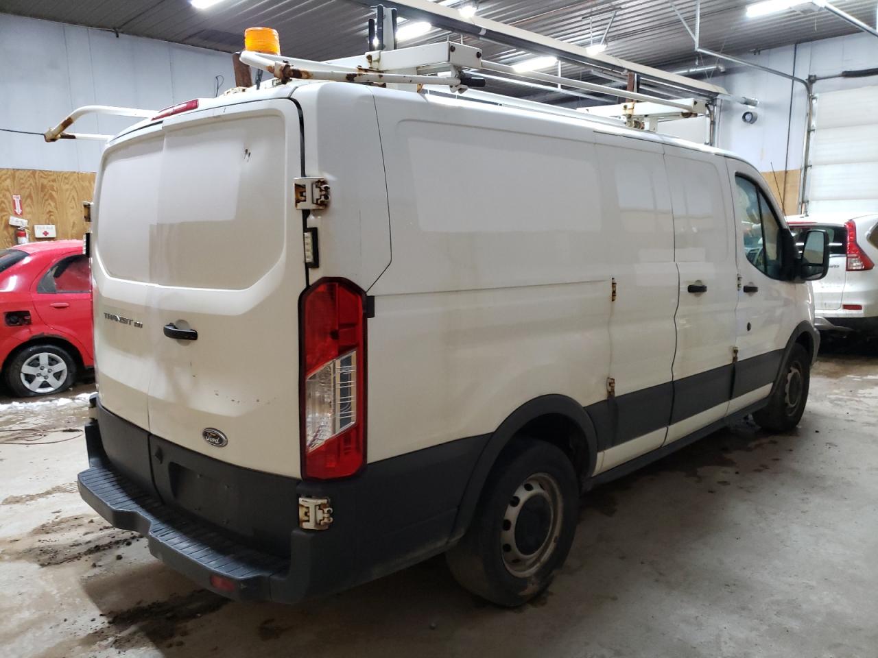 VIN 1FTNE1ZM2FKA17253 2015 FORD TRANSIT no.3