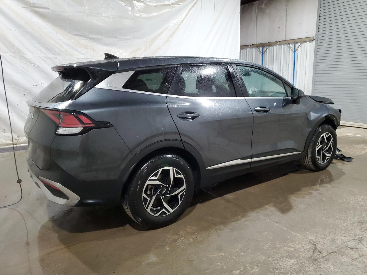 2023 Kia Sportage - Image 3